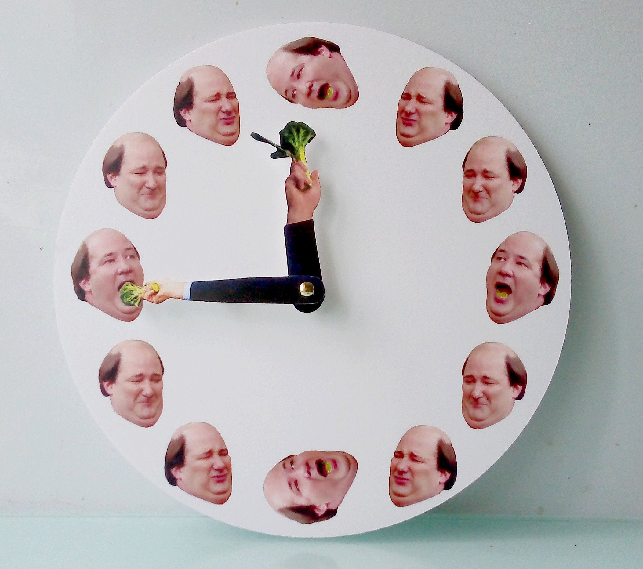 Kevin Broccoli Wall Clock
