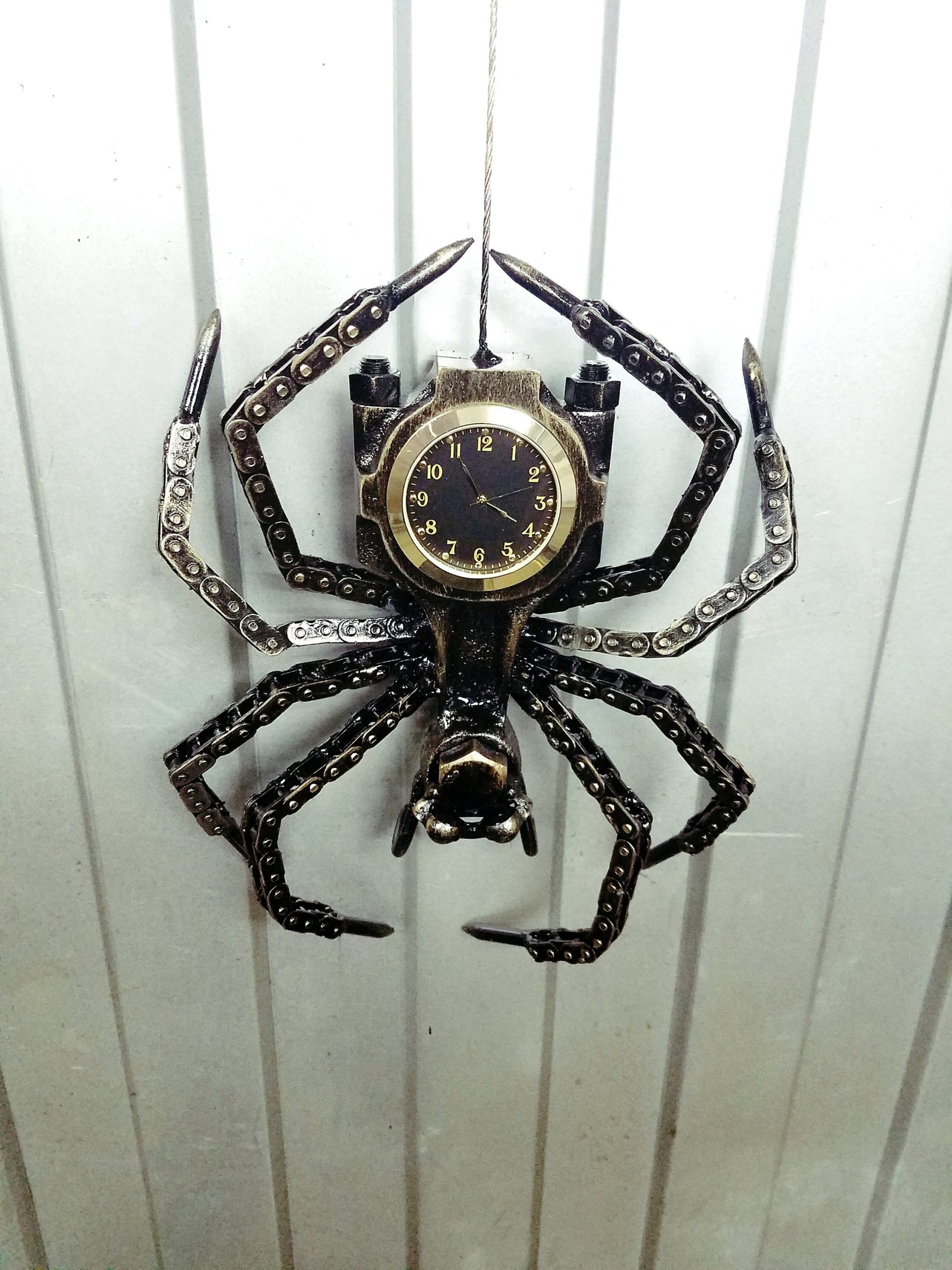 Metal Spider Wall Clock