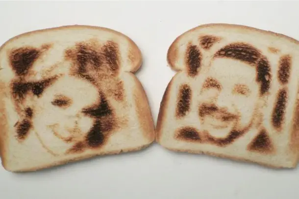 Selfie Toaster Your Face On Toast