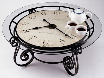 Round-coffee-table-with-clock-Howard-miller-round-coffee-table-clock